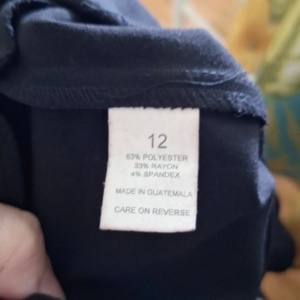 Briggs New York black skirt